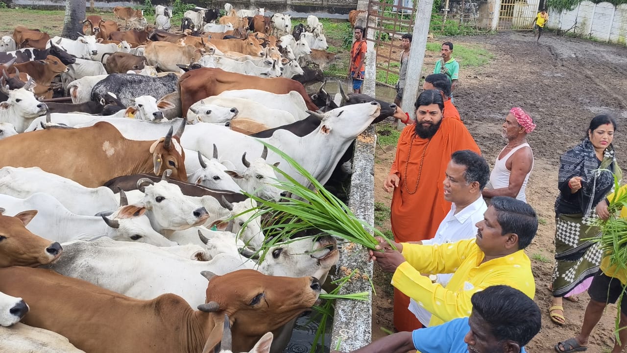  ଗୋବିନ୍ଦ ଗୋଧାମ ଗୋଶାଳାରେ ଗୋଷ୍ଟାଷ୍ଟମୀ ମହୋତ୍ସବ ପାଳିତ